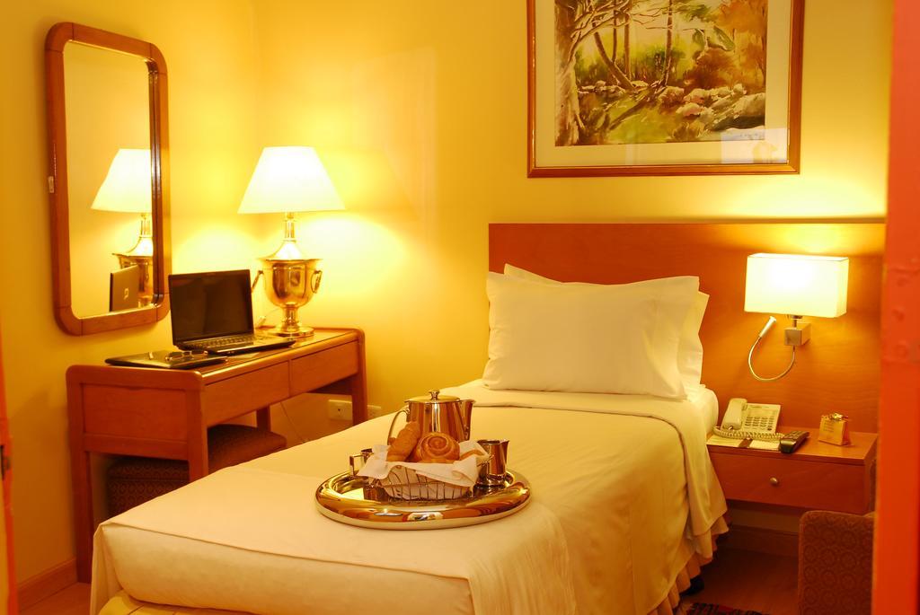 Hotel Maria Isabel Bogota Bagian luar foto
